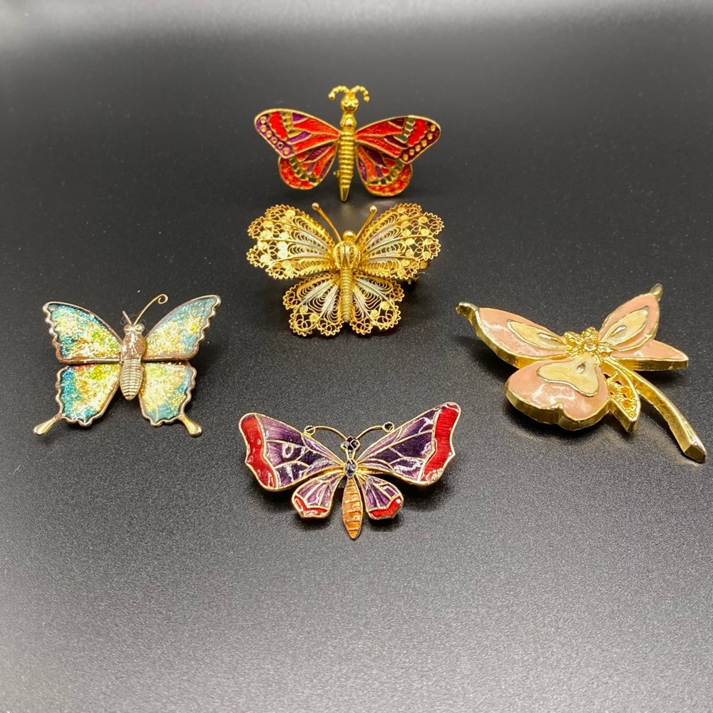 Set of 5 Butterfly Pins!!